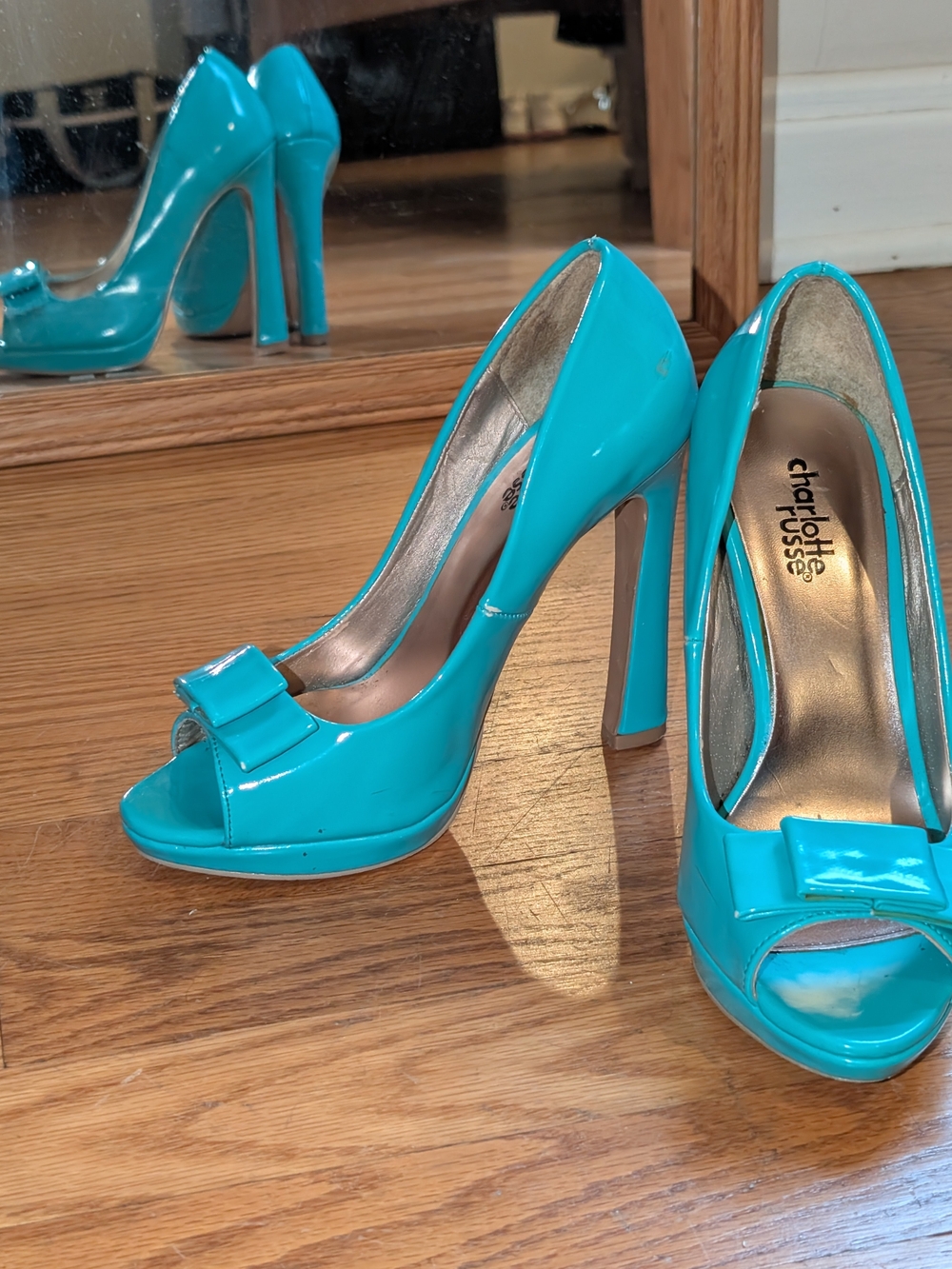 Charlotte Russe Turquoise Patent Peep-Toe Heels with Bow